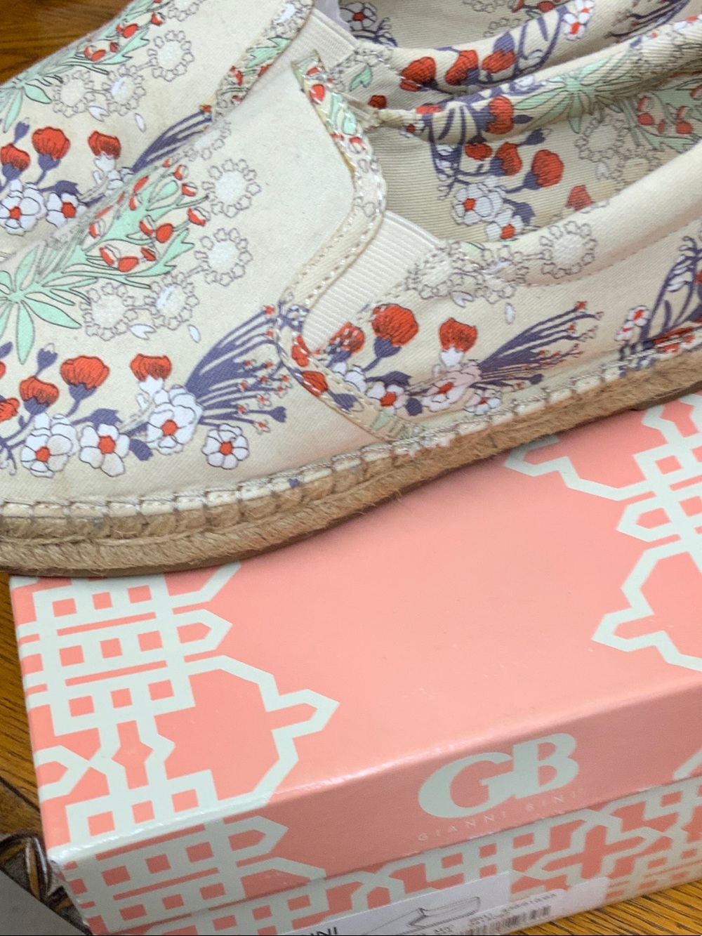 Gianni Bini floral Canvas Slip-On Espadrilles in Cream, Mint & Coral - Picture 4 of 5